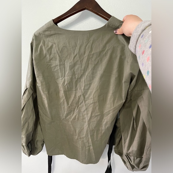 Olive puff long sleeve blouse - Picture 4 of 8